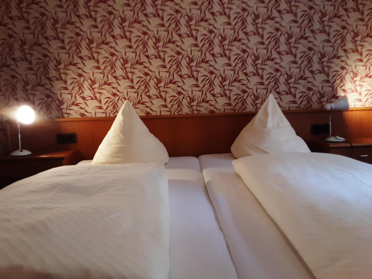 Hotel Gasthof Zur Krone Oberzent Eksteriør billede