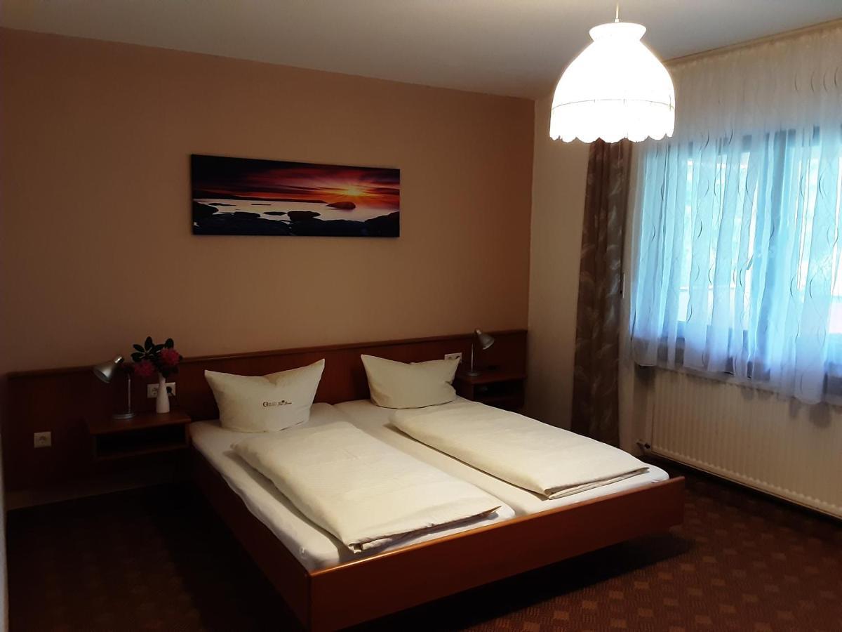 Hotel Gasthof Zur Krone Oberzent Eksteriør billede