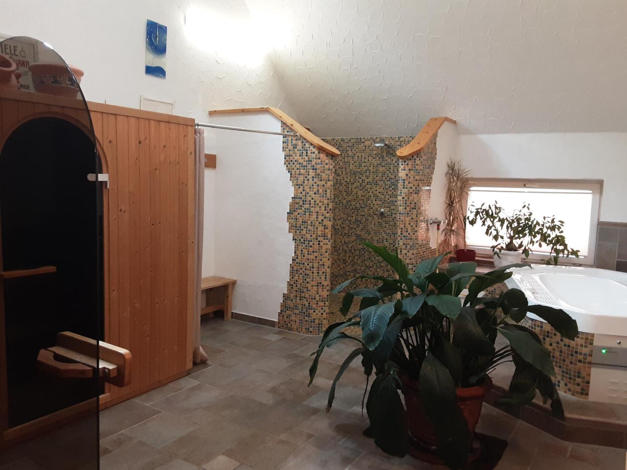 Hotel Gasthof Zur Krone Oberzent Eksteriør billede