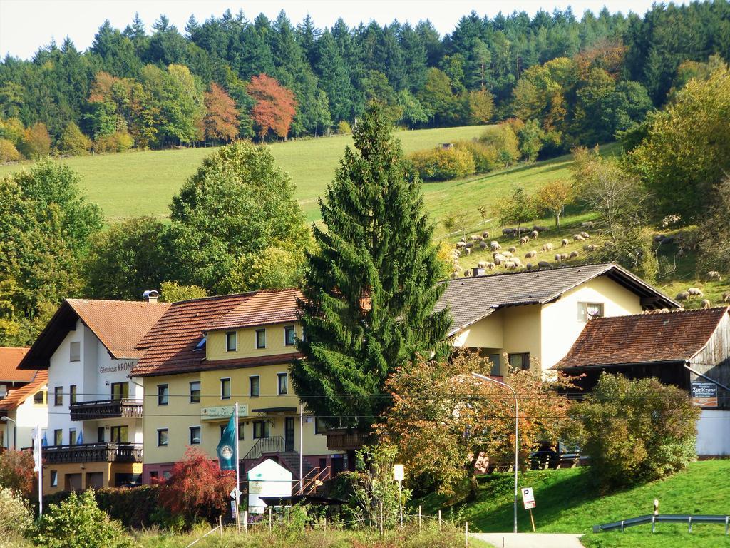 Hotel Gasthof Zur Krone Oberzent Eksteriør billede