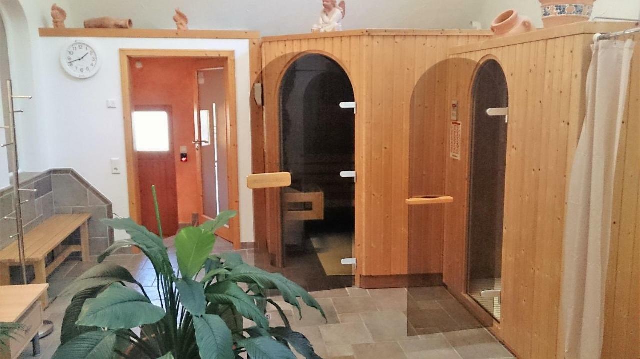 Hotel Gasthof Zur Krone Oberzent Eksteriør billede