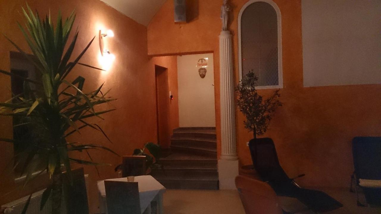 Hotel Gasthof Zur Krone Oberzent Eksteriør billede